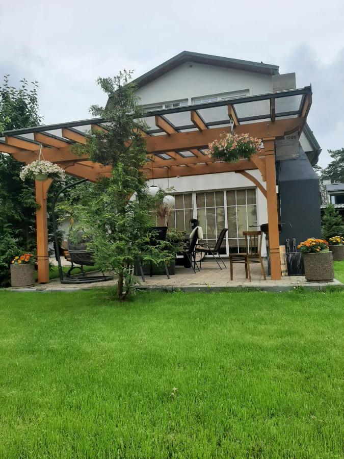 Kodu Hotell Narva-Jõesuu Exteriör bild